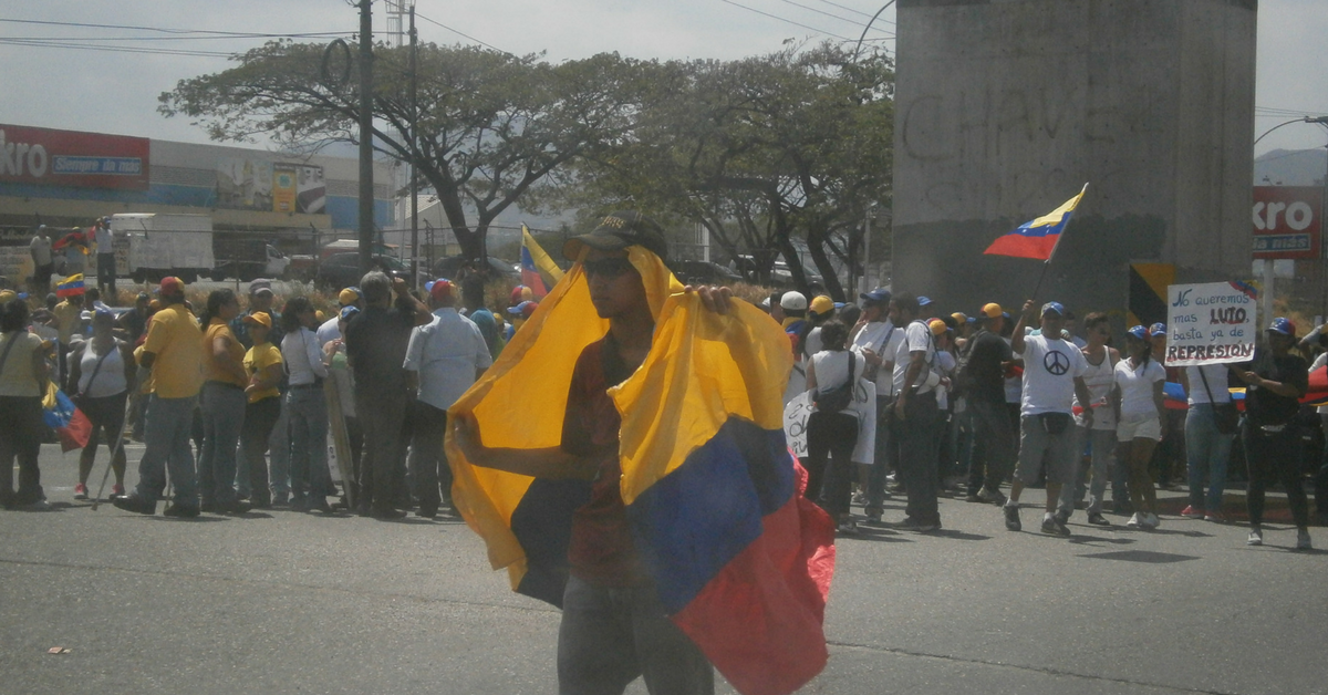 Protestors-wanting-ouster-of-Maduro