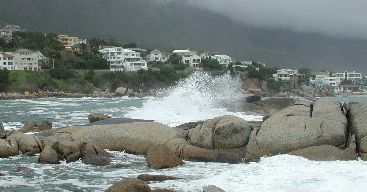 Strong-Storm-in-Cape-Town-Kills-At-Least-Eight