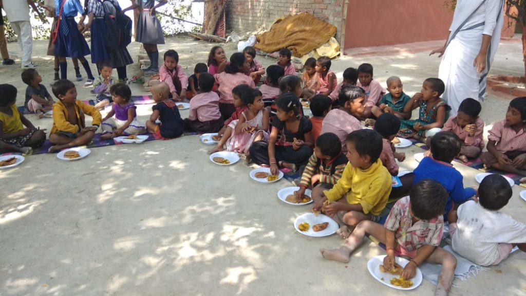 Poor Children were among those served a hot meal by Gospel for Asia-supported workers marking World Food Day to demonstrate God's love for the poor and destitute.