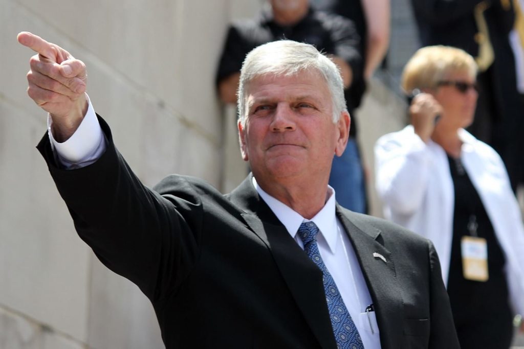 Evangelist Franklin Graham and a team from the Billy Graham Evangelistic Association held a two-day Festival of Hope over the Easter weekend in Cúcuta, Columbia.
