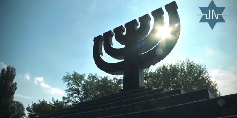 A delegation from Finland came to Kiev for a tour around Babi Yar where 100,000 people had perished during the Holocaust. The guests were learning the tragic details when visiting the places of mass-extermination during a special tour by Kiev Jewish Messianic congregation.