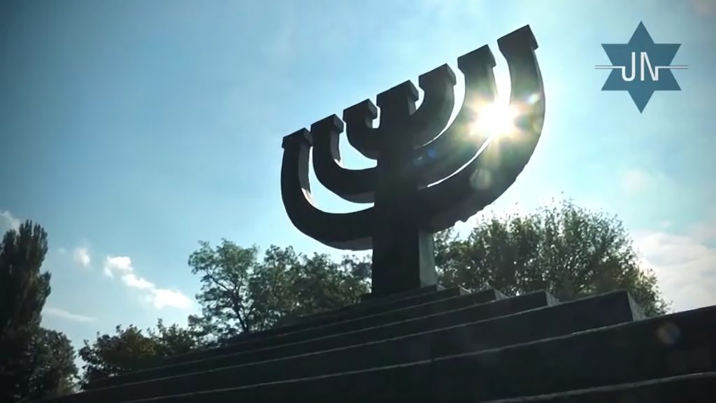 A delegation from Finland came to Kiev for a tour around Babi Yar where 100,000 people had perished during the Holocaust. The guests were learning the tragic details when visiting the places of mass-extermination during a special tour by Kiev Jewish Messianic congregation.