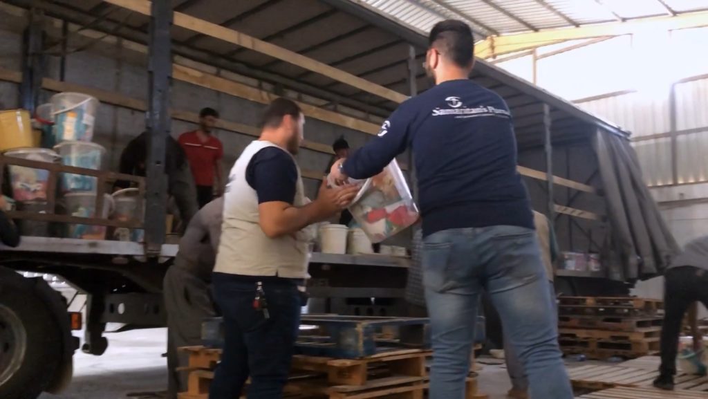Samaritan’s Purse is meeting the desperate physical needs of displaced families in both areas—directly aiding refugees in Iraq and offering relief through local partners in northeastern Syria.