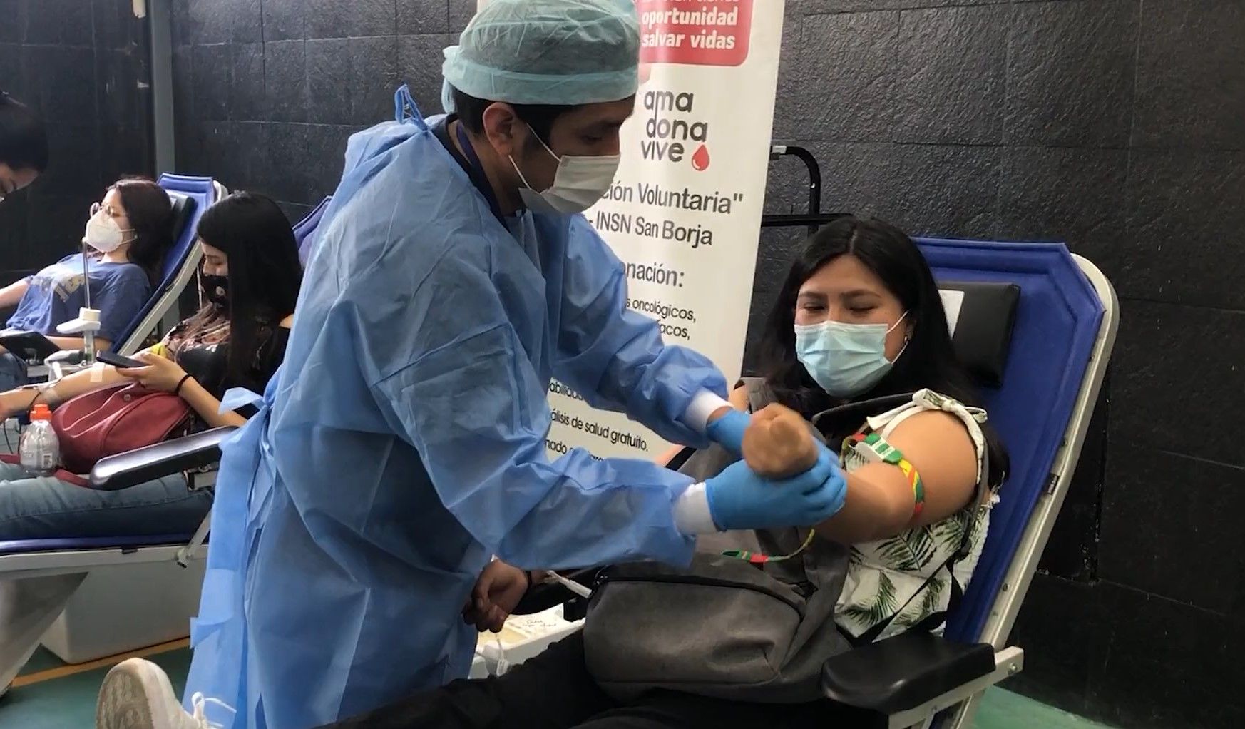 In Peru, Christian youth recruited volunteers to donate blood, to help save lives and improve the health of sick children amid COVID.