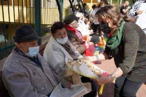 Special Purim activity in which hundreds of volunteers come to the homes of about 1,500 lonely elderly people and give them festive food gifts