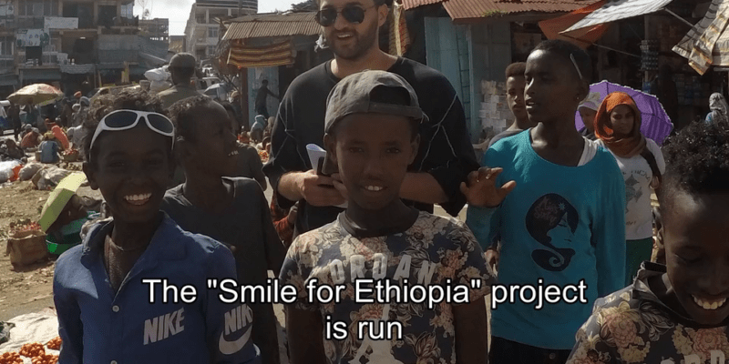 The "Smile for Ethiopia" project is run by the "Philippi Vision" Association - one of the goals is to build a school in Romania.