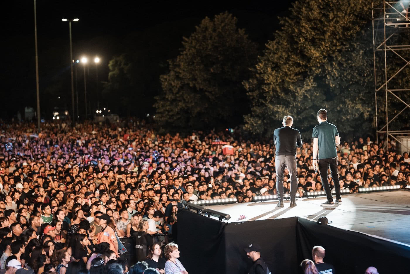 Andrew Palau returned to deliver the same message of hope to a new generation in Buenos Aires, the capital city of Argentina.