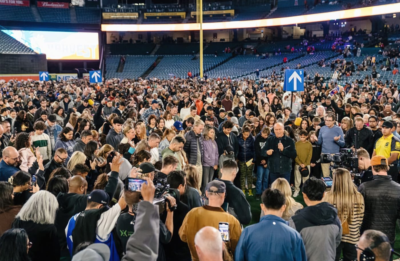 This weekend, SoCal Harvest returned to Angel Stadium and hosted over 210,000 attendees with more than 8,600 people making professions of faith.