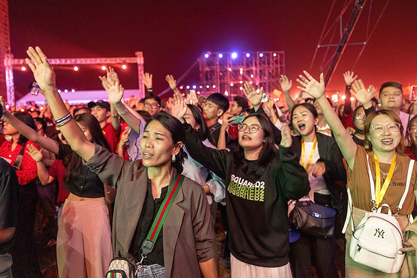 Tens of thousands heard Franklin Graham preach the Good News of Jesus Christ in Ho Chi Minh City, the largest city in Vietnam.