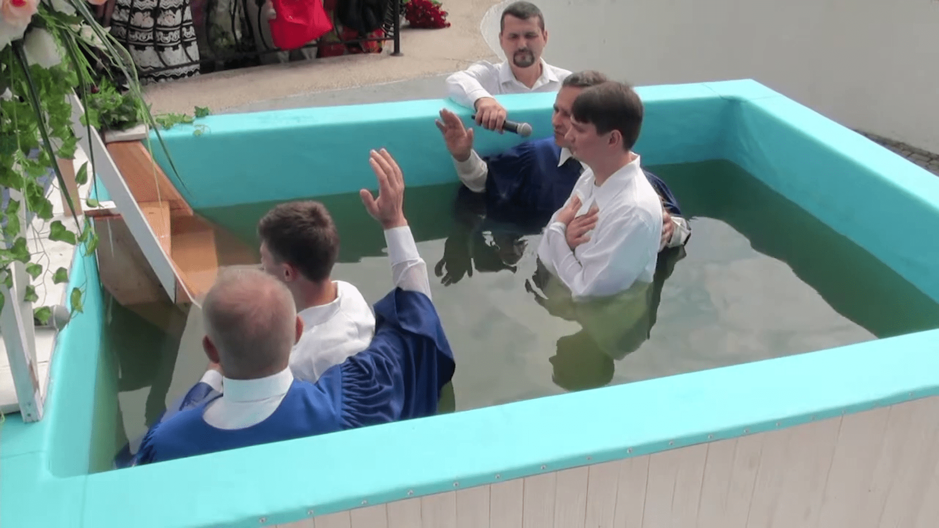 Ukraine Churches have been emptied because Ukrainians are fleeing. But the church is growing and there were 4,000 baptisms in 2022.