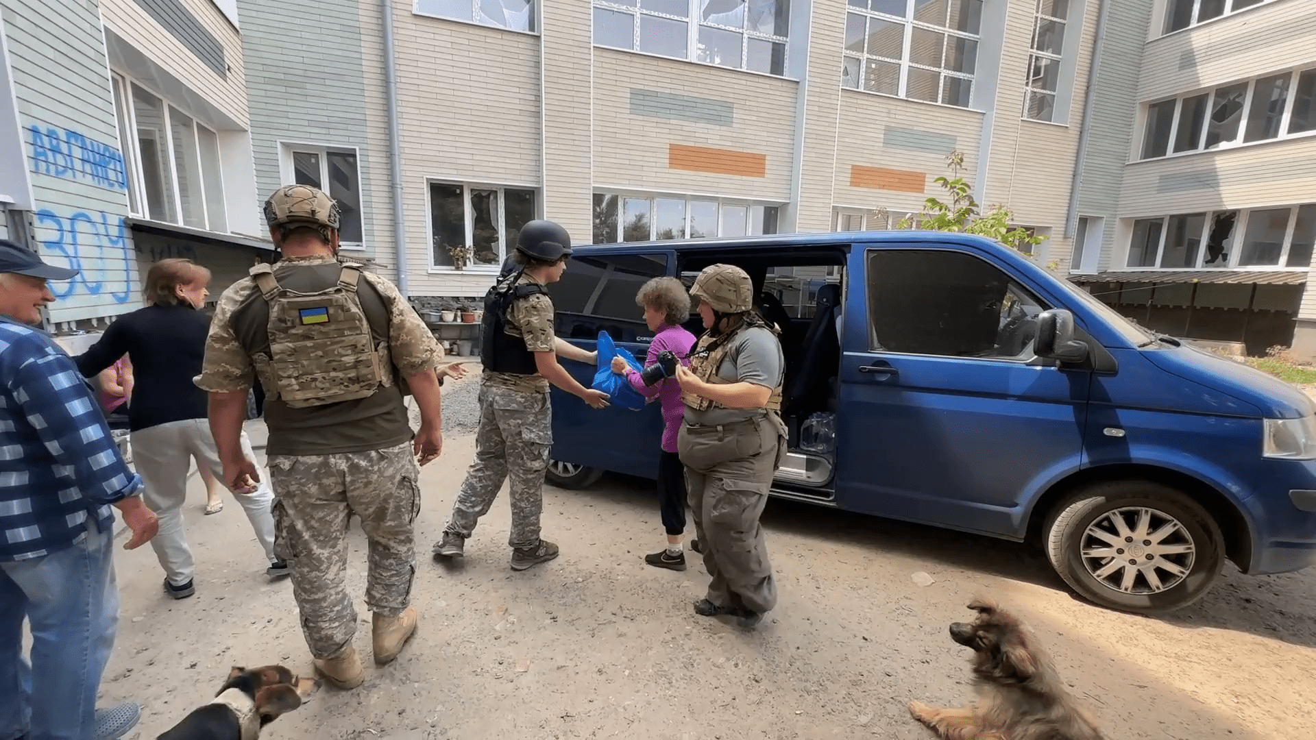 A ministry team from Great Commission Media Ministries narrowly escaped with their lives while delivering aid supplies in East Ukraine.