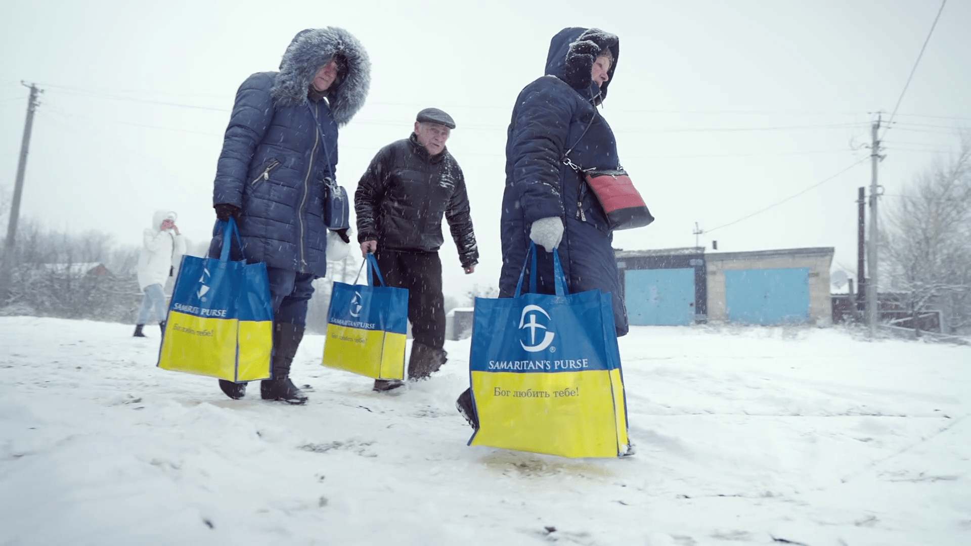 Samaritan’s Purse is helping to provide food for Kseniya, a Ukrainian mother, and other families in the war-torn country.
