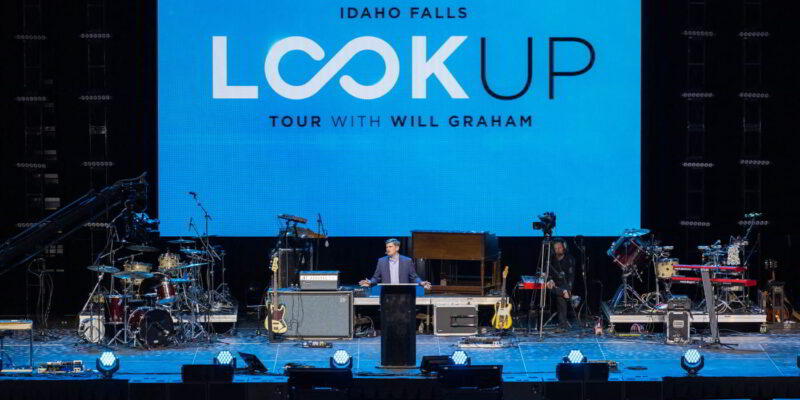 The Mountain America Center in Idaho Falls came to life, as people attended the two-day Idaho Falls Look Up Tour with Will Graham.