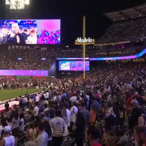 Historic Harvest Crusade with Greg Laurie Highlights Spiritual Awakening in California as 50,000 People Pray at Angel Stadium