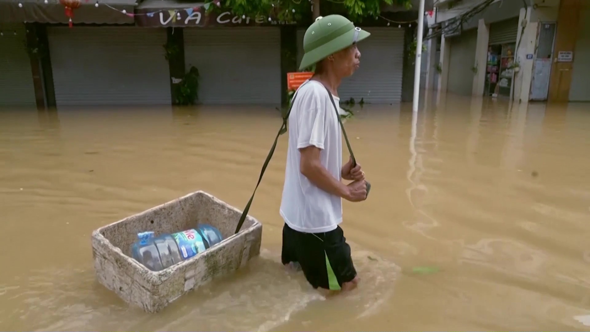 Samaritan’s Purse staff is on the ground across northern Vietnam delivering vital aid to communities devastated by Typhoon Yagi.