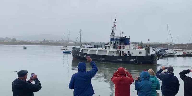 A medical ship has set sail from the North Wales coast to Madagascar where its crew will provide medical treatment to those in need.