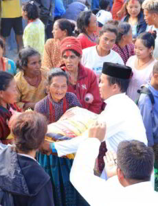 Ration kits containing rice, cooking oil, lentils, and kerosene were distributed to 200 families in an effort to provide temporary relief.