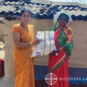 The Women’s Fellowship team in the Rautahat District in Nepal recently reached out to Musahar families with essential ration kits.